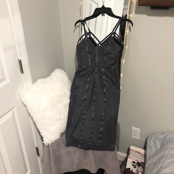 🎉🎉HOST PICK🎉🎉SALE‼️🎉NWOT🌹Smokey Grey Dress🌹 - Picture 1 of 6